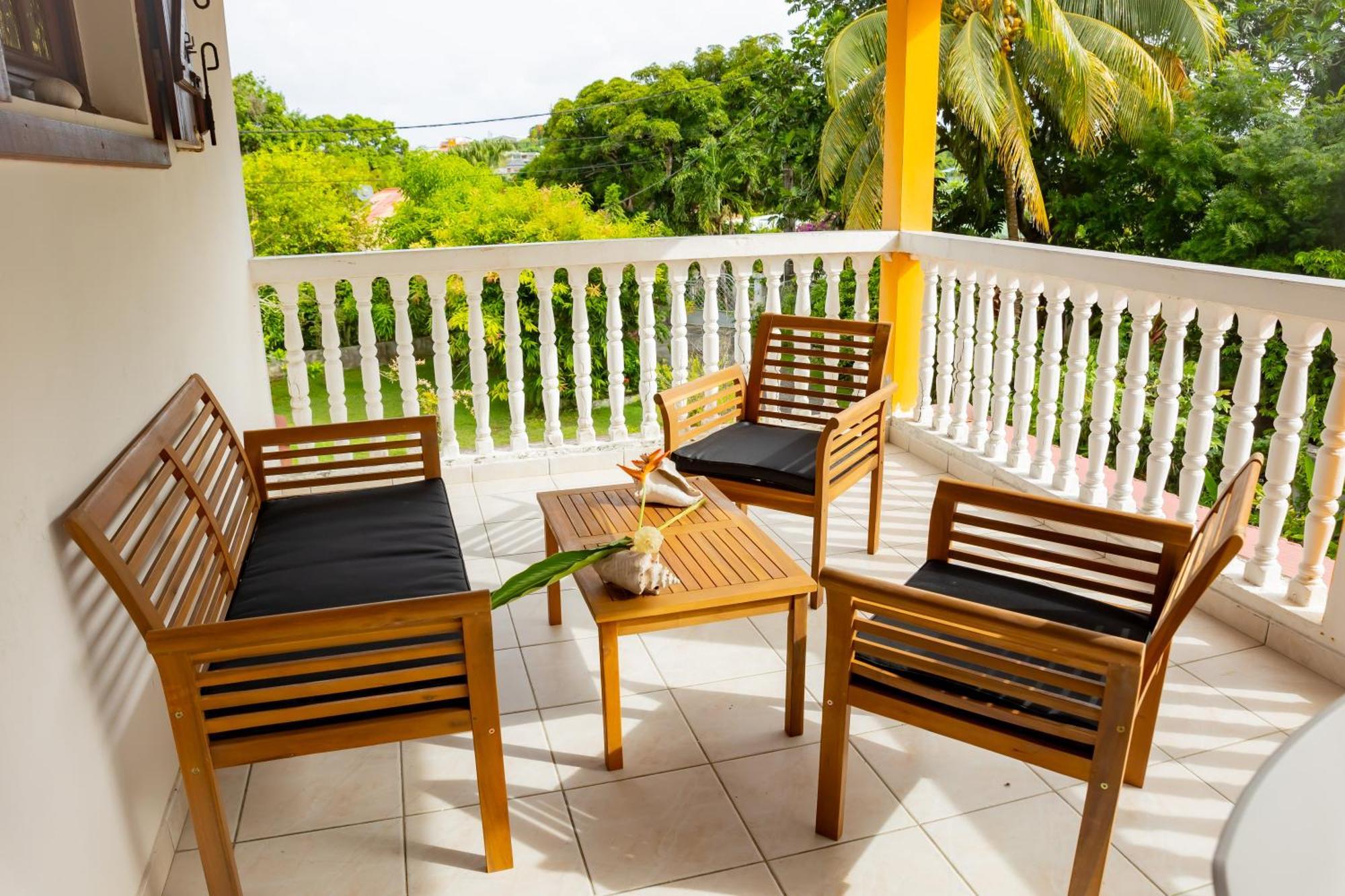 L'Appartement Papaye Le Gosier  Exteriör bild